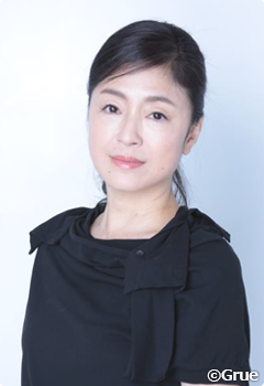 築山万有美